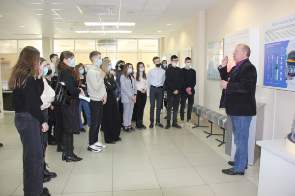 The information center of Belarusian NPP takes part in the implementation of a pilot educational project